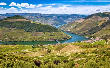 טיול אופניים בעמק דורו הקסום