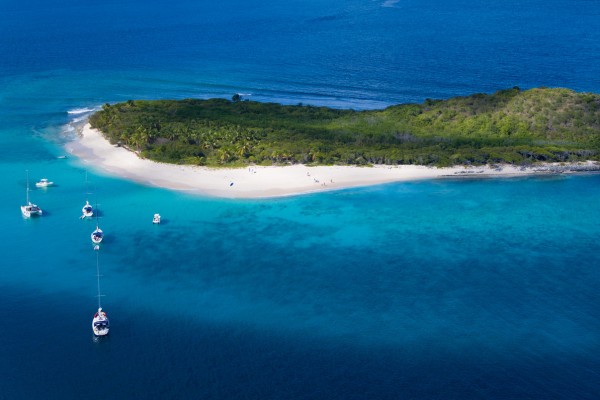 הפלגה באיי הבתולה הבריטיים