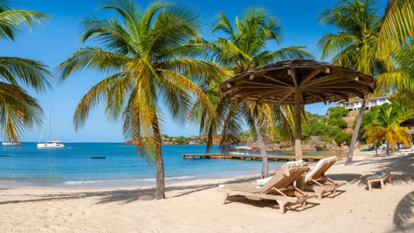 חוף באנטיגואה