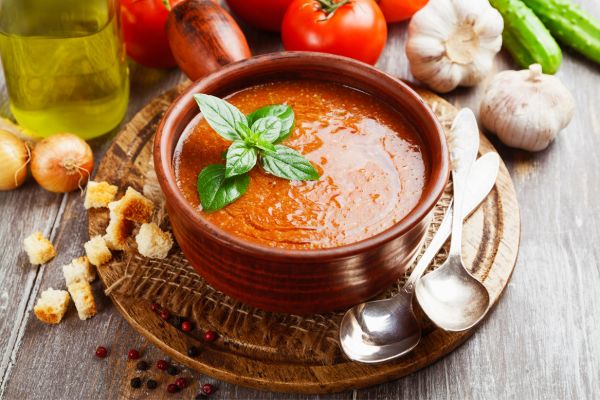 מרק גספצ`ו, מרק קר בקיץ הספרדי החם
