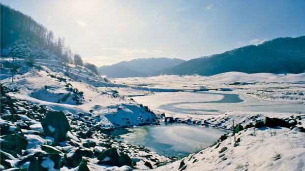 אגם אאוס בחורף