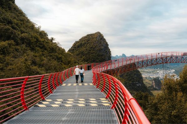 סקיי ווק ליד יאנגשו 