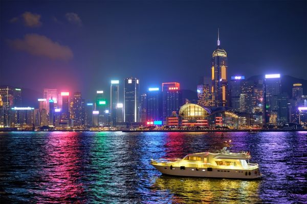 מופע הלייזר בנמל הונג קונג