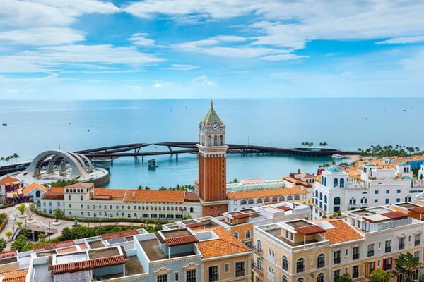 סאנסט טאון, האי פוקוק, גשר הנשיקה