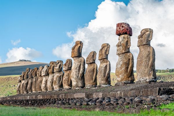 פסלי המואיי באהו טונגריקי, אי הפסחא