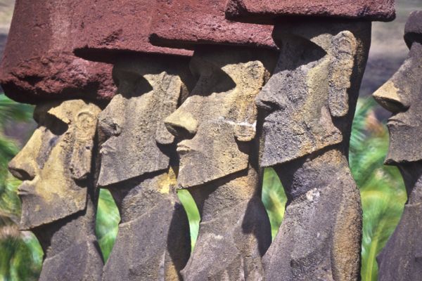 מואיי באי הפסחא