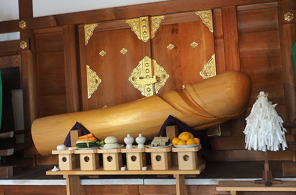 Tagata Shrine, אינויאמה, יפן