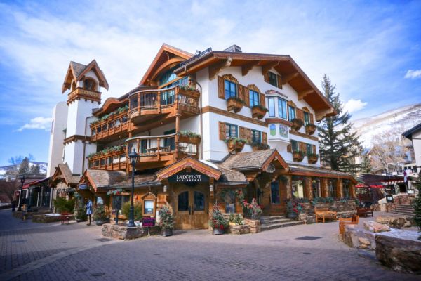 לינה בעיירה וייל, קולורדו