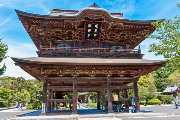 השער המרכזי של מקדש קנצ'וג'י, קמקורה