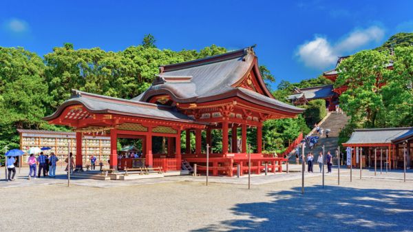 מקדש טסורוגאוקה האצ'ימנגו, קמקורה